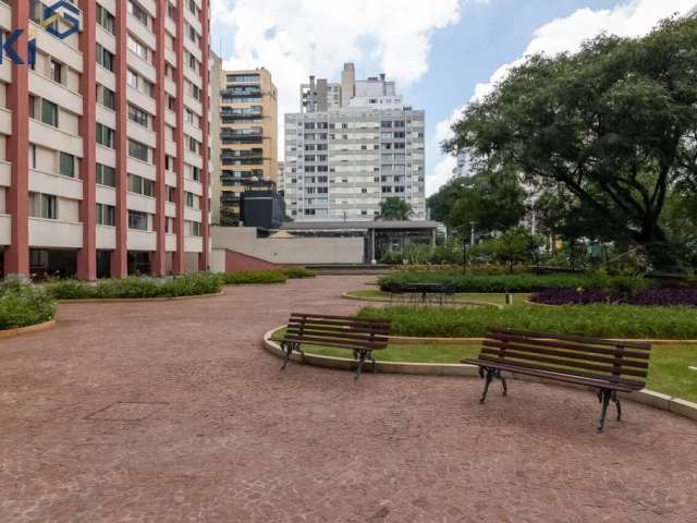 Apto a venda, c/ 115 m. AU. 2 suítes, sendo 1 master, 2 vagas. Cerqueira Cesar. Próx. metrô Paulista