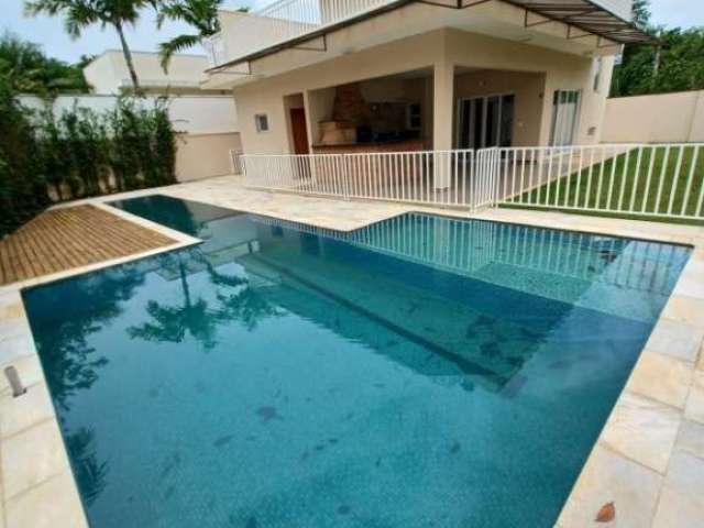 Lindo no condomínio Portal de Itaici com 3 dormitórios e piscina com raia de natação