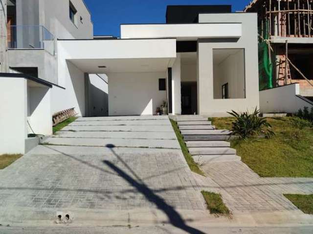 Casa para alugar no bairro Parque Residencial Itapeti - Mogi das Cruzes/SP