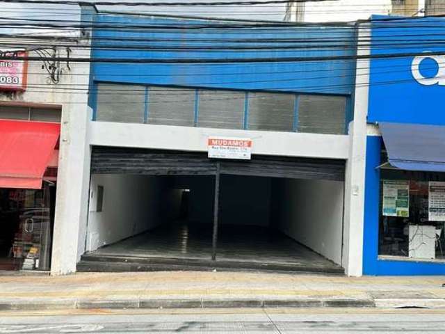 Ótimo ponto comercial para Locação no centro de Sorocaba, na melhor rua de comércio com área construída de 228 m2 e um terreno com 266 m2  Testada 7m2