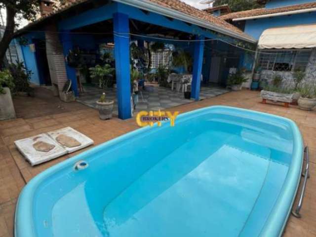 Vende-se Casa de esquina Nossa Senhora Aparecida