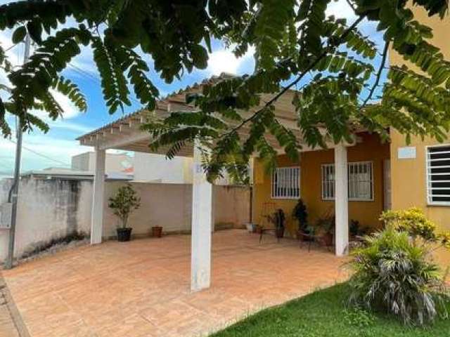 Vende-se Casa Condomínio Solar da Chapada