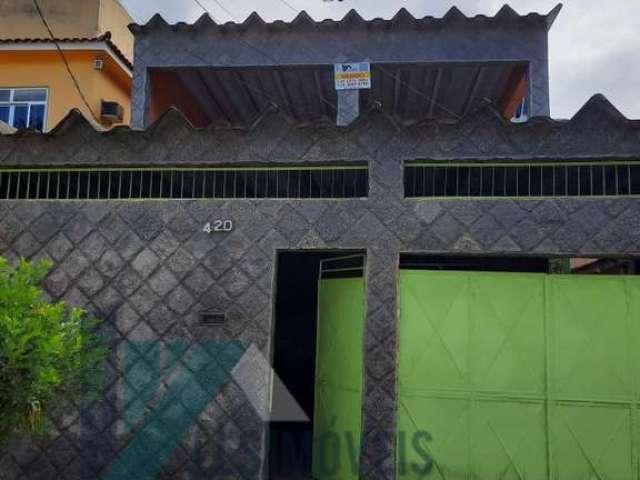 Casa 4 dormitórios ou + para Venda em Duque de Caxias, Parque Muísa, 3 dormitórios, 1 suíte, 3 banheiros, 2 vagas