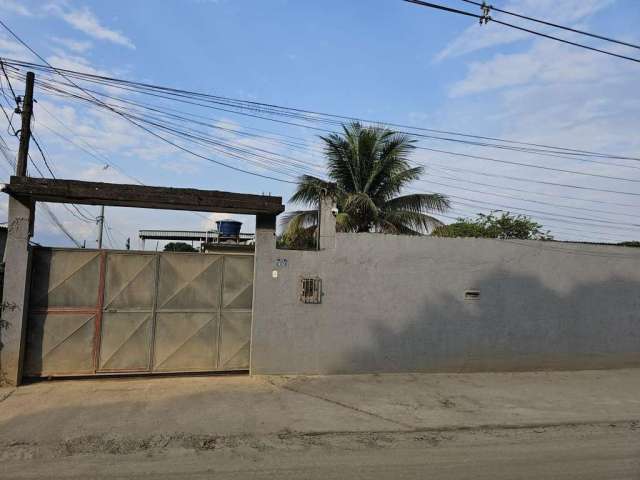 Casa 1 dormitório para Venda em Duque de Caxias, Pilar, 1 dormitório, 1 banheiro, 4 vagas