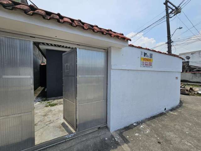 Casa para Venda em Duque de Caxias, Parque Nova Esperança, 3 dormitórios, 2 banheiros, 2 vagas