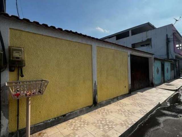 Casa para Venda em Duque de Caxias, Parque Fluminense, 3 dormitórios, 2 banheiros, 2 vagas