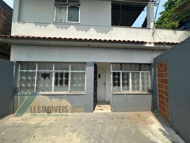 Casa para Locação em Duque de Caxias, Jardim Vila Nova, 1 dormitório, 1 banheiro