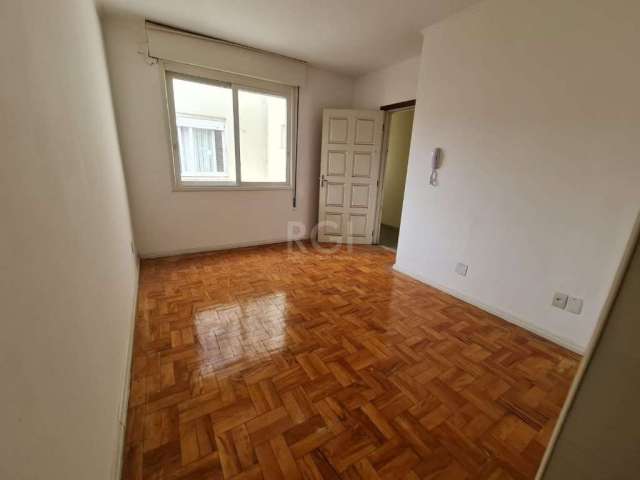 Excelente apartamento no bairro Santana, desocupado. &lt;BR&gt;49m² privativos,2 dormitórios, living, cozinha, área de serviço, banheiro. &lt;BR&gt;Ótima localização próximo ao instituto de cardiologi