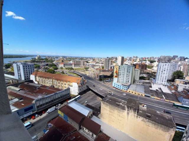 Apartamento com 3 dormitórios, área privativa de 78,00m², no 15 andar, orientação solar oeste, situado no condomínio Santa Catarina na rua Coronel Vicente no Centro Histórico, composto de: sala, banhe