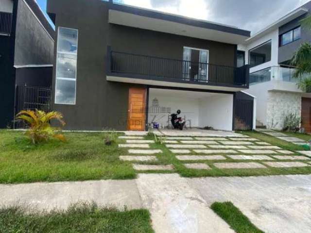 Casa Sobrado em Condomínio - Loteamento Verana - Condomínio Verana - 3 Dormitórios - 150m².