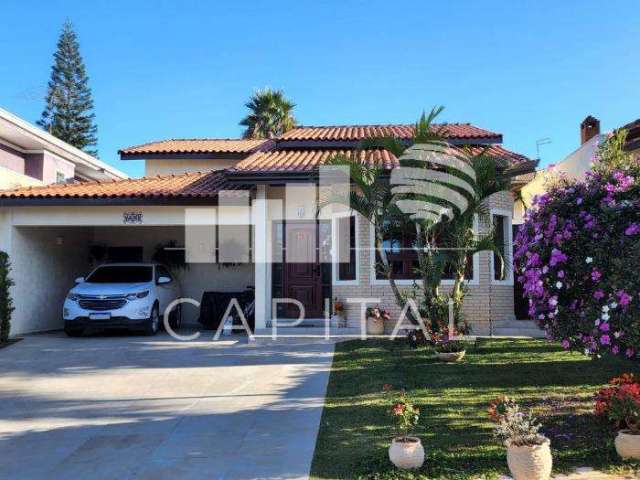 Casa a Venda Em Condomínio Na Aldeia da Serra.