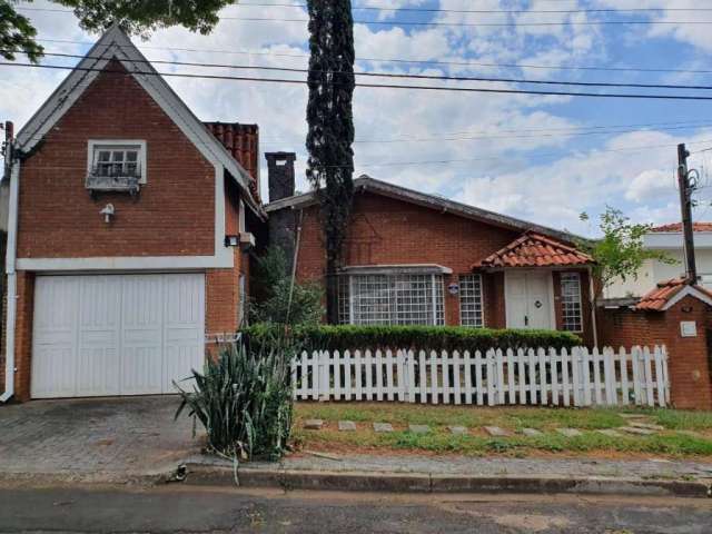 Casa com 3 quartos à venda no Parque São Quirino, Campinas  por R$ 600.000