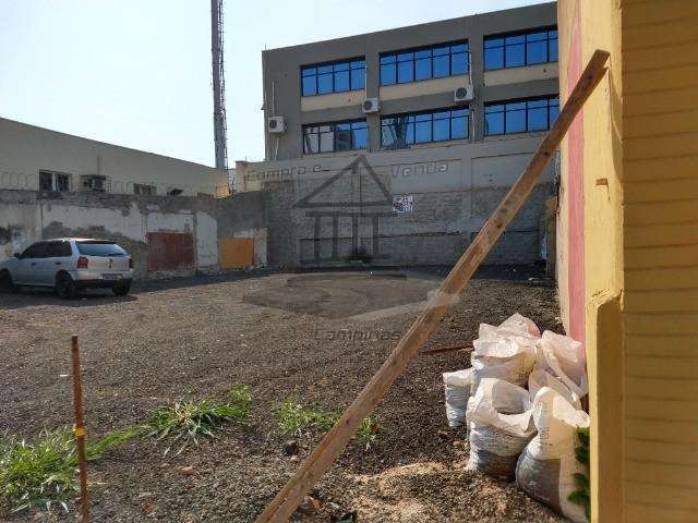 Terreno comercial à venda na Vila Itapura, Campinas  por R$ 1.300.000