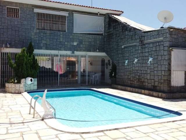 REF: CA002 - Casa a venda, João Pessoa, Estados, 5 suítes, piscina