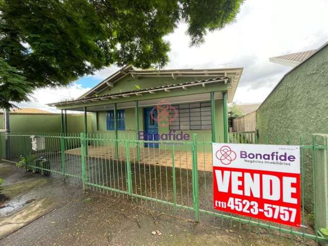 Casa térrea para venda, localizada no bairro caxambu, na cidade de jundiaí.