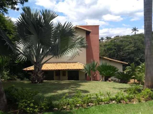 Casa em condomínio fechado com 3 quartos à venda na Alfredo Ceschiatti, Condomínio Serra dos Bandeirantes, Mário Campos por R$ 1.800.000