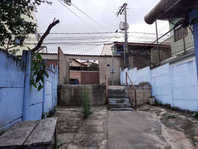 Casa com 3 quartos à venda na Rua Mojoara, Novo Eldorado, Contagem por R$ 550.000