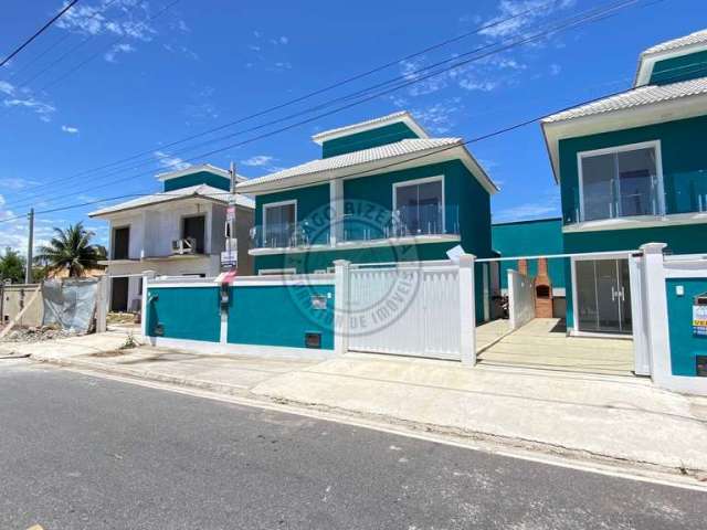 Casa duplex à venda no bairro Jardim Atlântico Central (Itaipuaçu) - Maricá/RJ