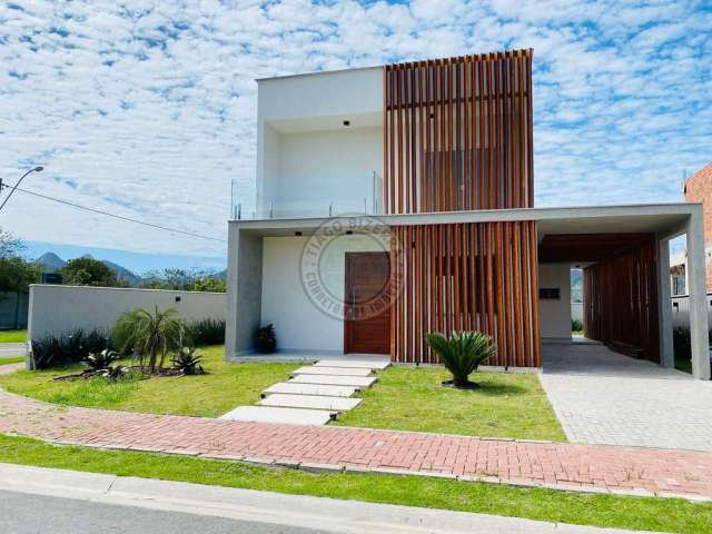 Casa à venda no bairro Caxito Pequeno - Maricá/RJ