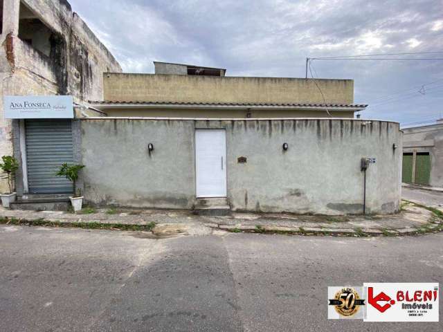 Casa 3 quartos com Loja em Santa Cruz - RJ