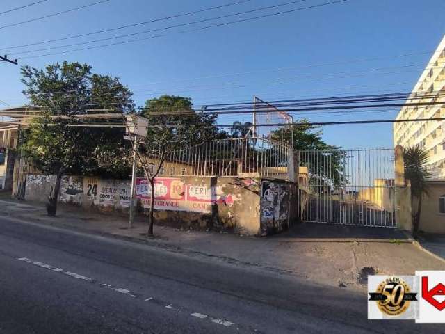 Venda Terreno com 2.420 m² em Santa Cruz-RJ