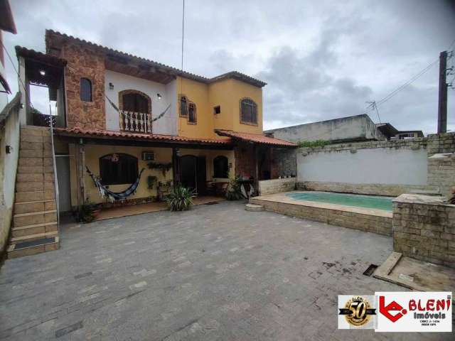 02 Casas com piscina em vila residencial em Santa Cruz - RJ