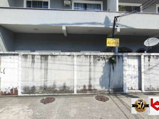 Casa com 2 quartos em Santa Cruz - RJ