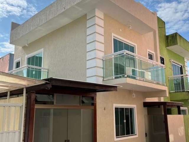 Casa duplex com 2 suítes a venda no peixe dourado 1 em barra de são joão rj