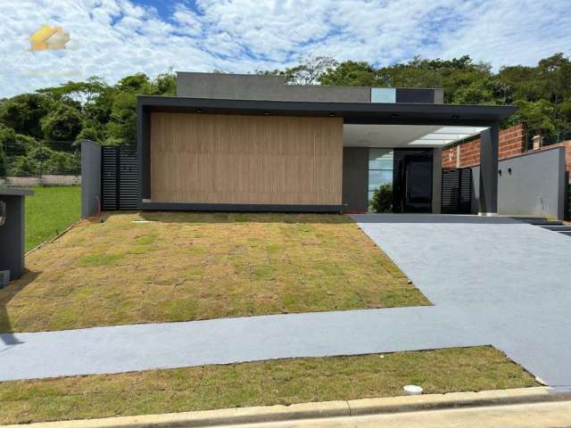 Casa linear em alto padrão com 3 suítes  sendo 1 com closet a venda no alphaville 3 em rio das ostras rj