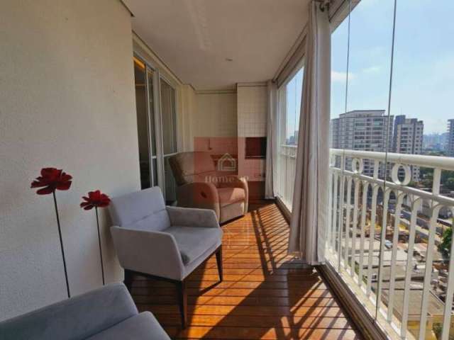 Apartamento com 3 dormitórios, 1 suíte, 2 vagas e com 143m² - Moema