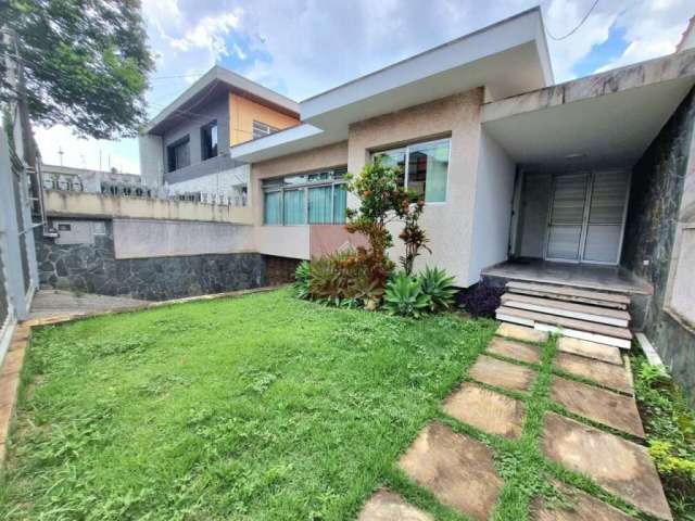 Um Refúgio no Jardim da Saúde: Sua nova casa de 364m²