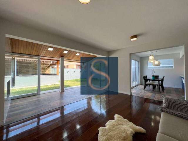 Casa com 4 dormitórios à venda, 230 m² por R$ 2.800.000,00 - Jardim das Colinas - São José dos Campos/SP