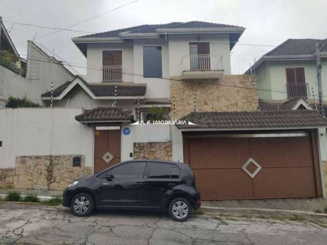 Venha viver em uma casa linda, bem localizada e na região mais arborizada de São Paulo.