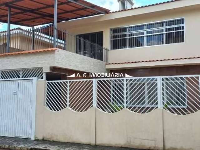 Sobrado para Venda no bairro Tremembé, 3 dormitórios, 1 suíte, 3 vagas, 300m²