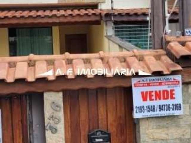 Sobrado no bairro Parque Peruche para Venda, 3 dormitórios, 1 suíte, 4 vagas, 400m²