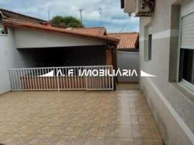 Casa Térrea para Venda no bairro Jardim Bela Vista, 3 dormitórios, 1 suíte, 4 vagas, 170m²..REFRAF