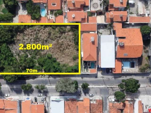 Alugo terreno em avenida no bairro Sapiranga, são 2.800m², terreno comercial de esquina