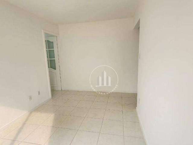 Apartamento com 2 dormitórios à venda, 53 m² por R$ 300.000,00 - Barreiros - São José/SC