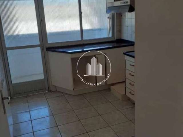 Apartamento em Barreiros - São José