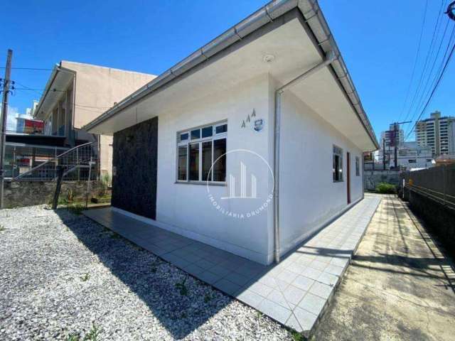 Casa com 3 dormitórios à venda, 114 m² por R$ 1.200.000,00 - Kobrasol - São José/SC