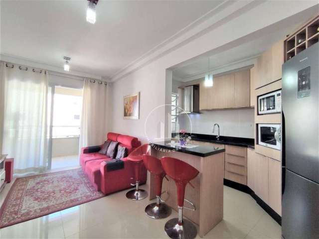 Apartamento com 2 dormitórios à venda, 68 m² por R$ 650.000,00 - Abraão - Florianópolis/SC