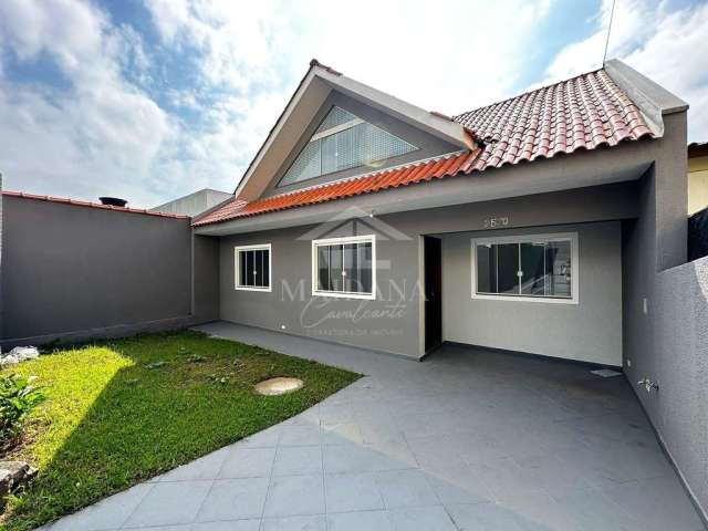 Casa com Ático à Venda no bairro Bom Jesus em São José dos Pinhais, PR