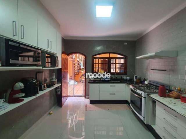 Casa com 3 quartos à venda, 186 m² por R$ 660.000 - Pinheiros - São Paulo/SP