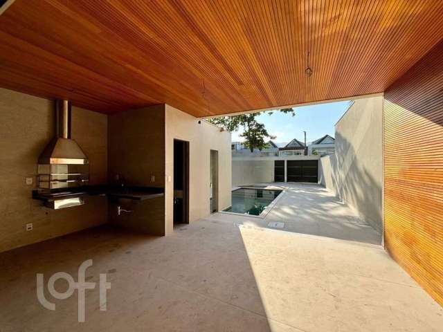 Casa com 5 quartos à venda na Rua Procurador Machado Guimarães, --, Barra da Tijuca, Rio de Janeiro por R$ 3.800.000