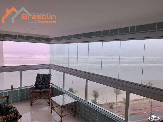 Lindo Apartamento Pé na Areia com Vista para o Mar