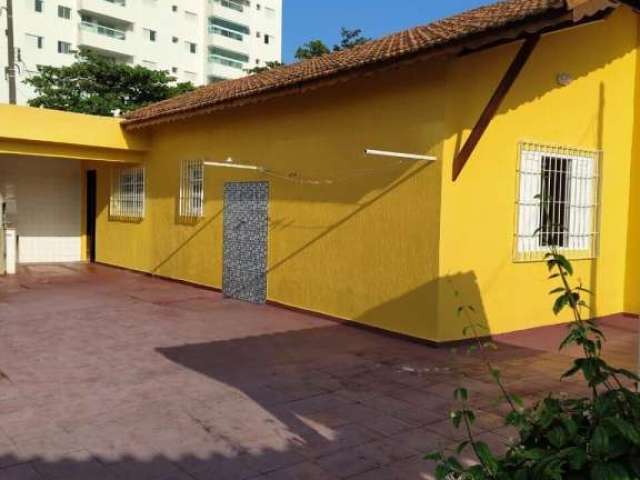 Casa Térrea em Jardim Praia Grande, Mongaguá/SP