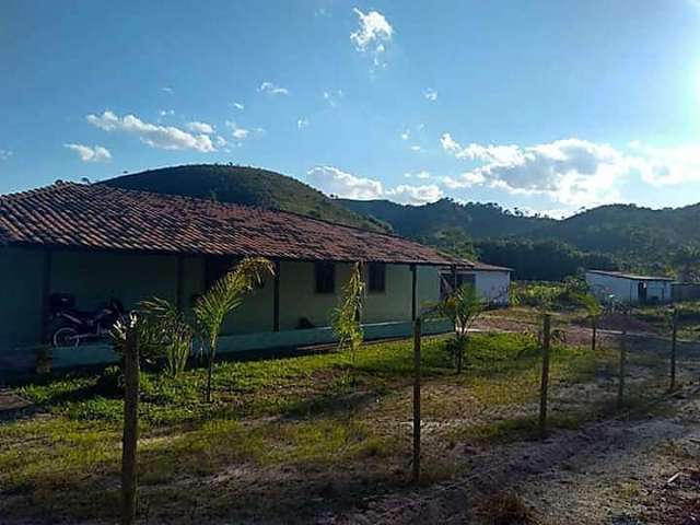 Chácara / sítio com 5 quartos à venda na Fazenda do Tanque, Igrejinha, Juiz de Fora, 1900 m2 por R$ 320.000