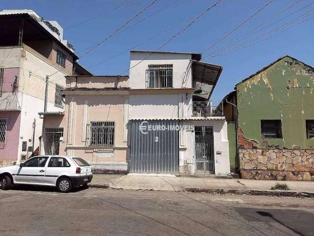 Casa Residencial à venda, Mariano Procópio, Juiz de Fora - CA0252.