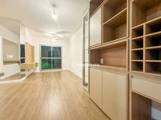 Apartamento reformado com 2 quartos e closet no Alto dos Passos