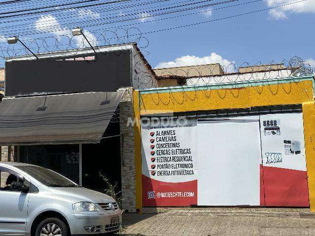 Casa comercial para locação no Bairro Jardim Brasília